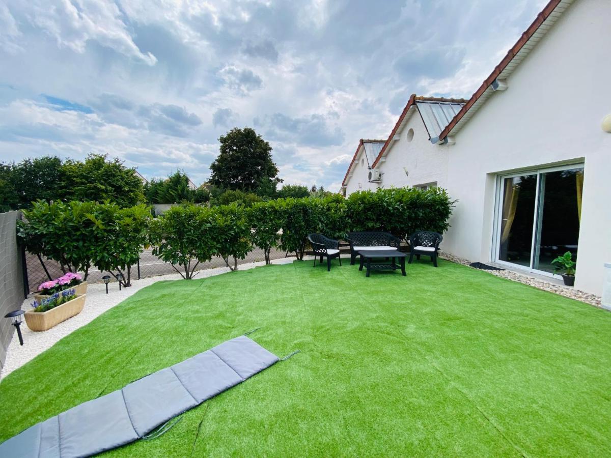 Loft Avec Jardin Et Parking Prive Troyes Exterior foto